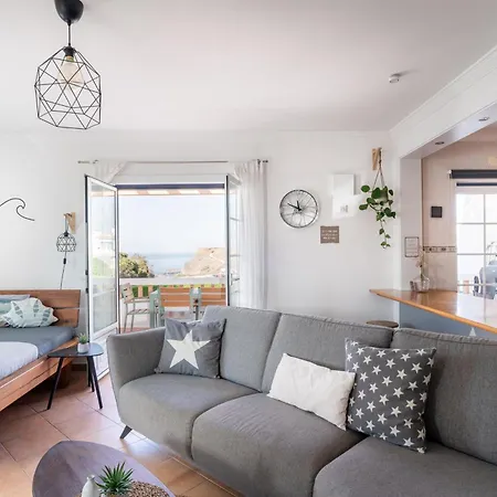 Sweet Arrifana // Beachhouse * Praia da Arrifana